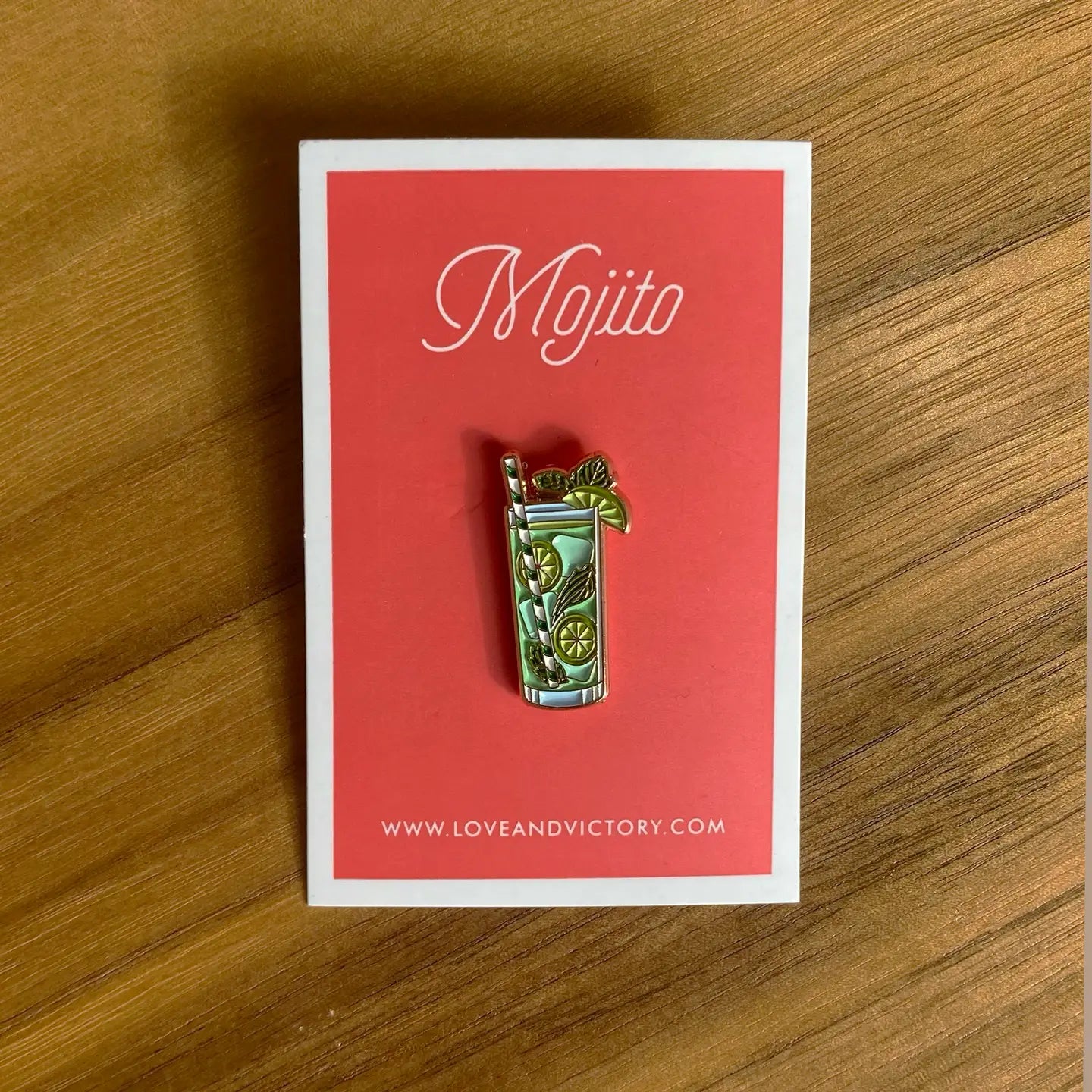 COCKTAIL PIN