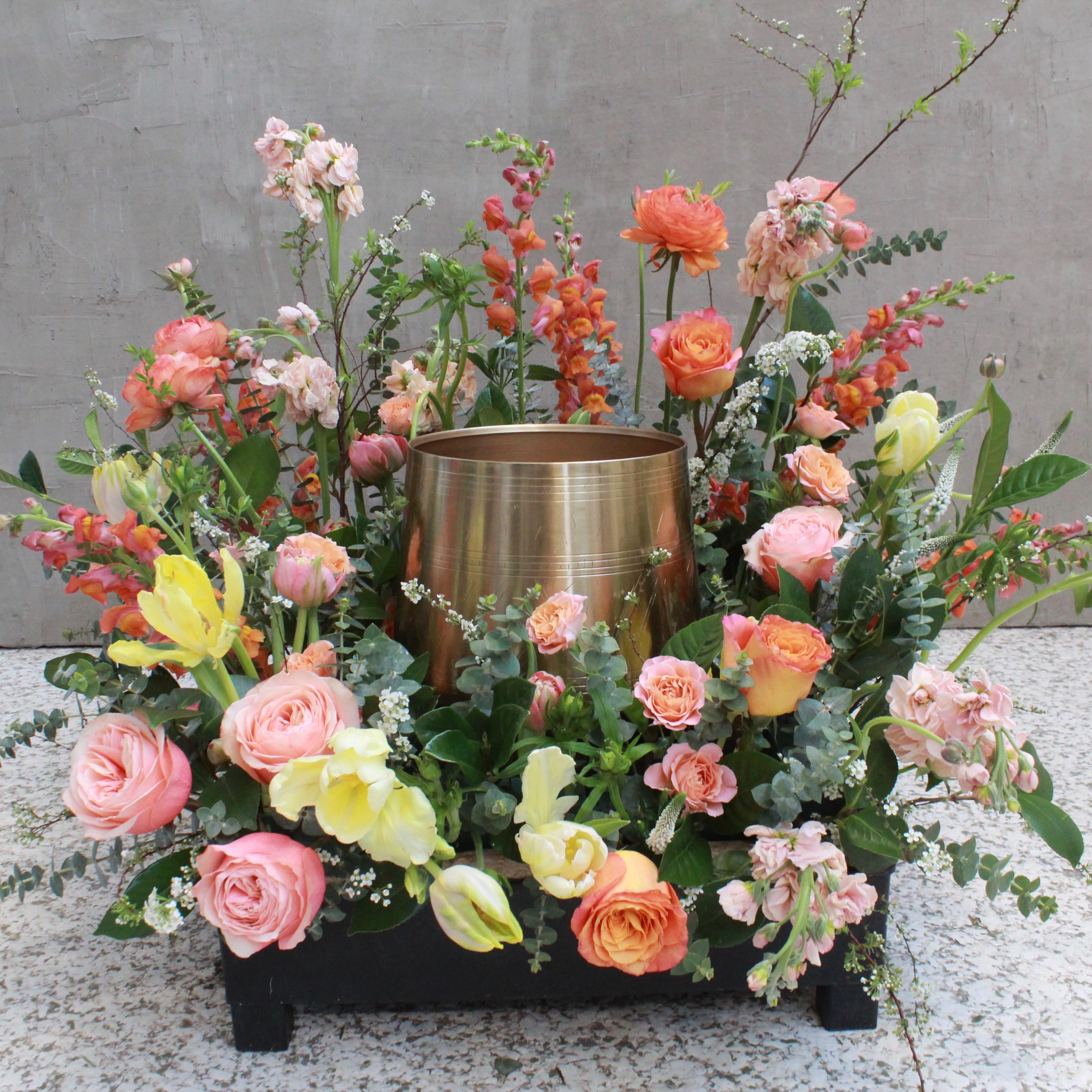 URN WREATH