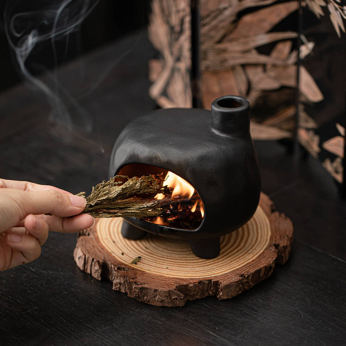 LITTLE ZEN HOUSE FIREPLACE