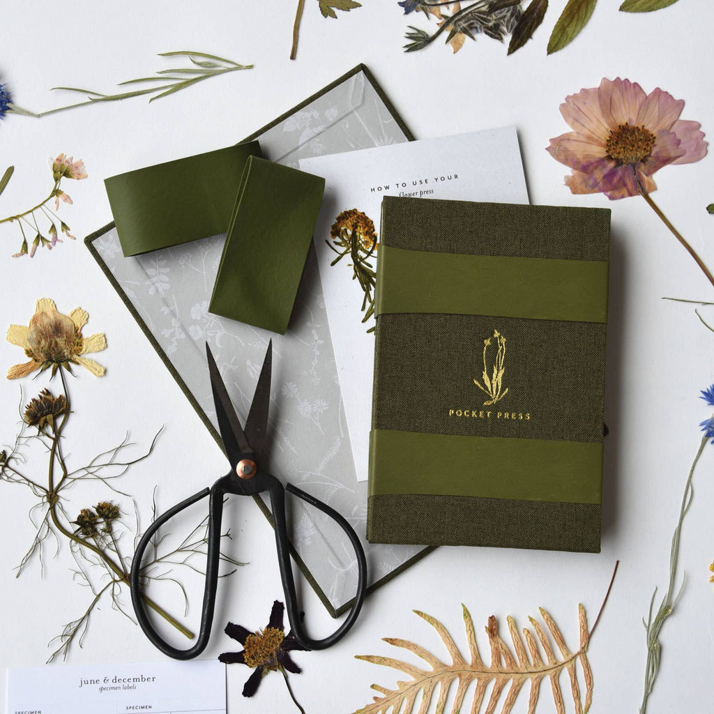 POCKET FLOWER PRESS