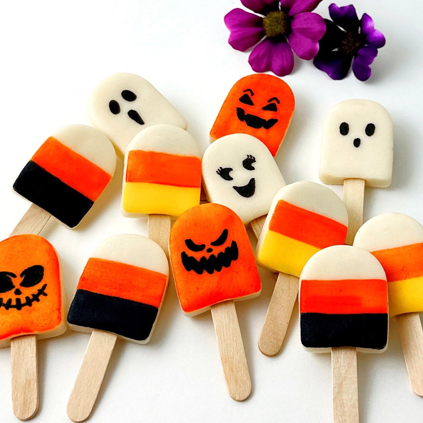 MARZIPAN MINI HALLOWEEN POPSICLES