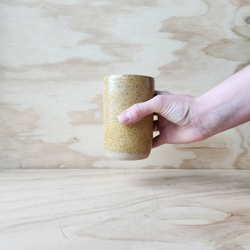 CLASSIC CERAMIC TRAVEL TUMBLER: YARROW YELLOW