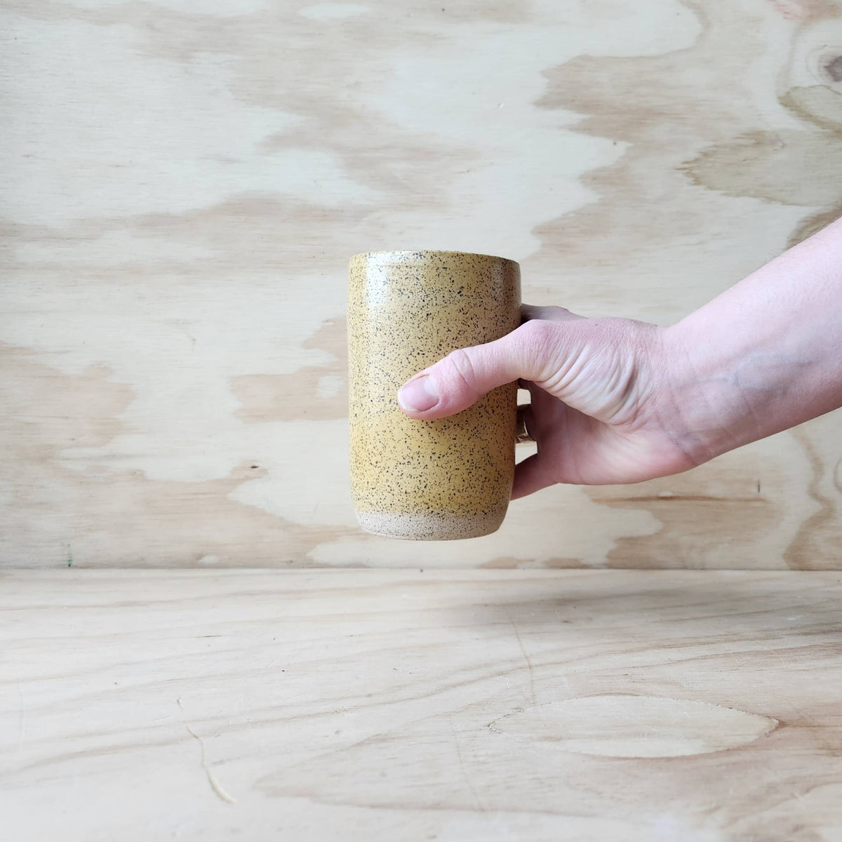 CLASSIC CERAMIC TRAVEL TUMBLER: YARROW YELLOW