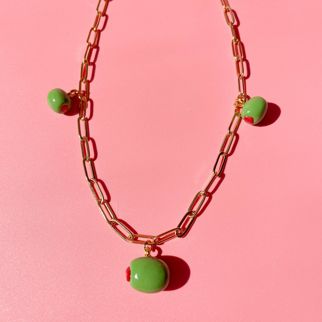 OLIVE NECKLACE