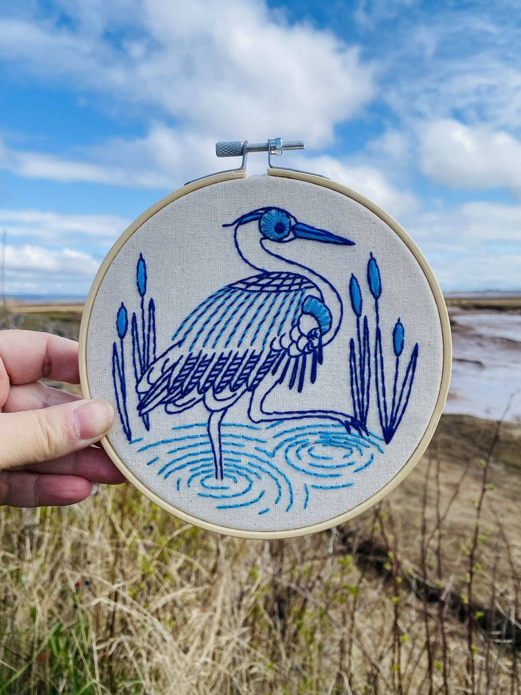 BLUE HERON EMBROIDERY KIT