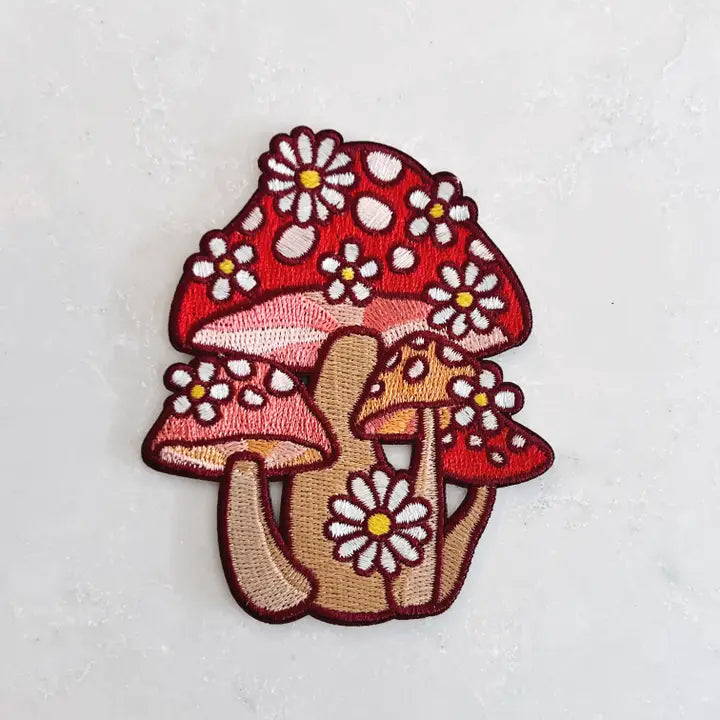 MUSHROOM & DAISY PATCH