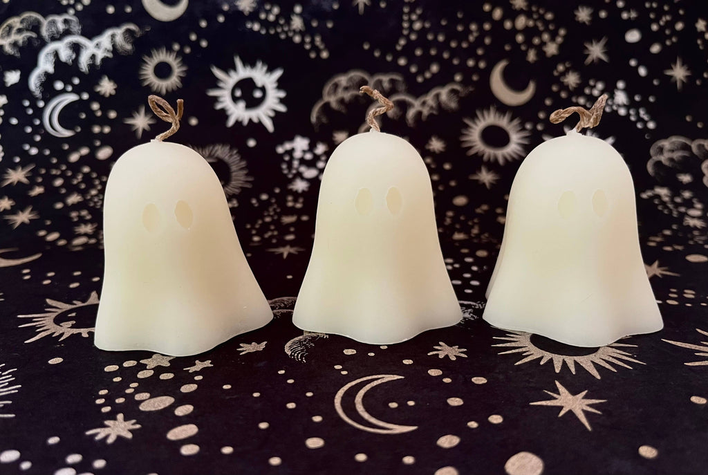 GHOST BEESWAX CANDLE