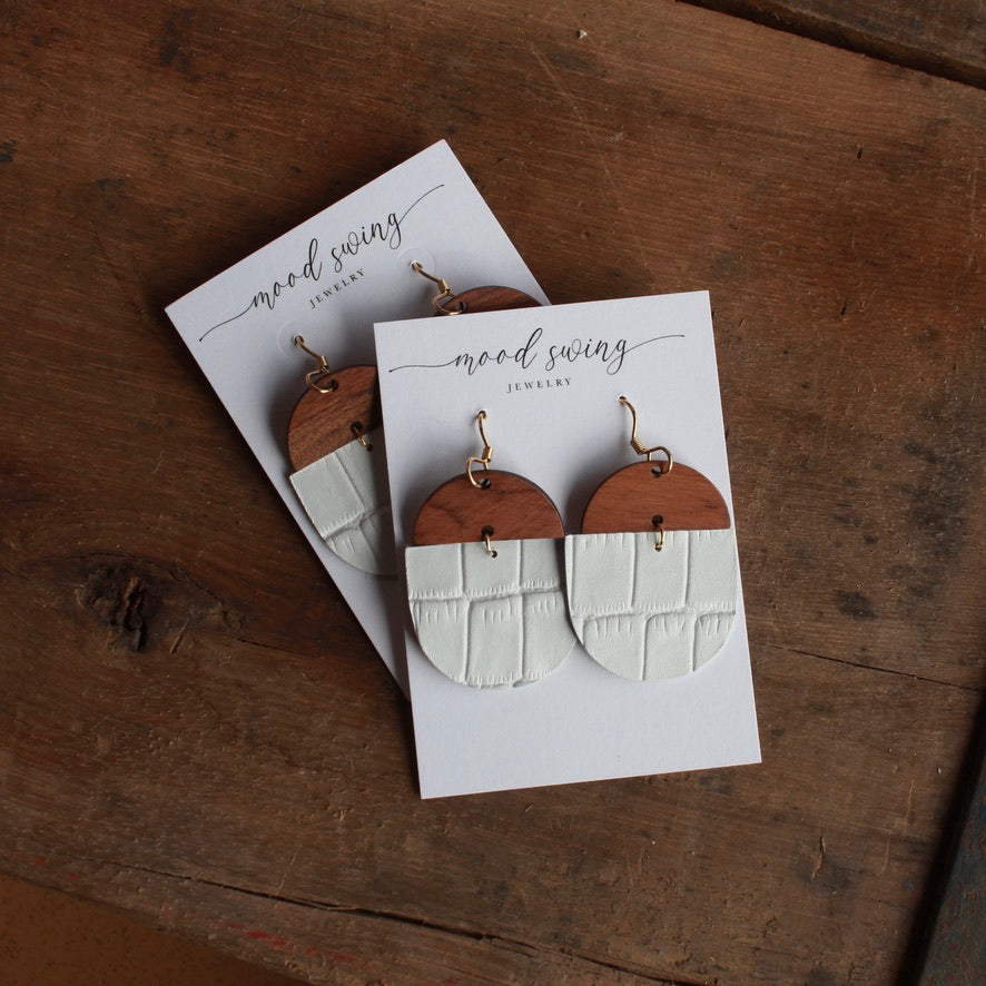 MOOD SWING EARRINGS