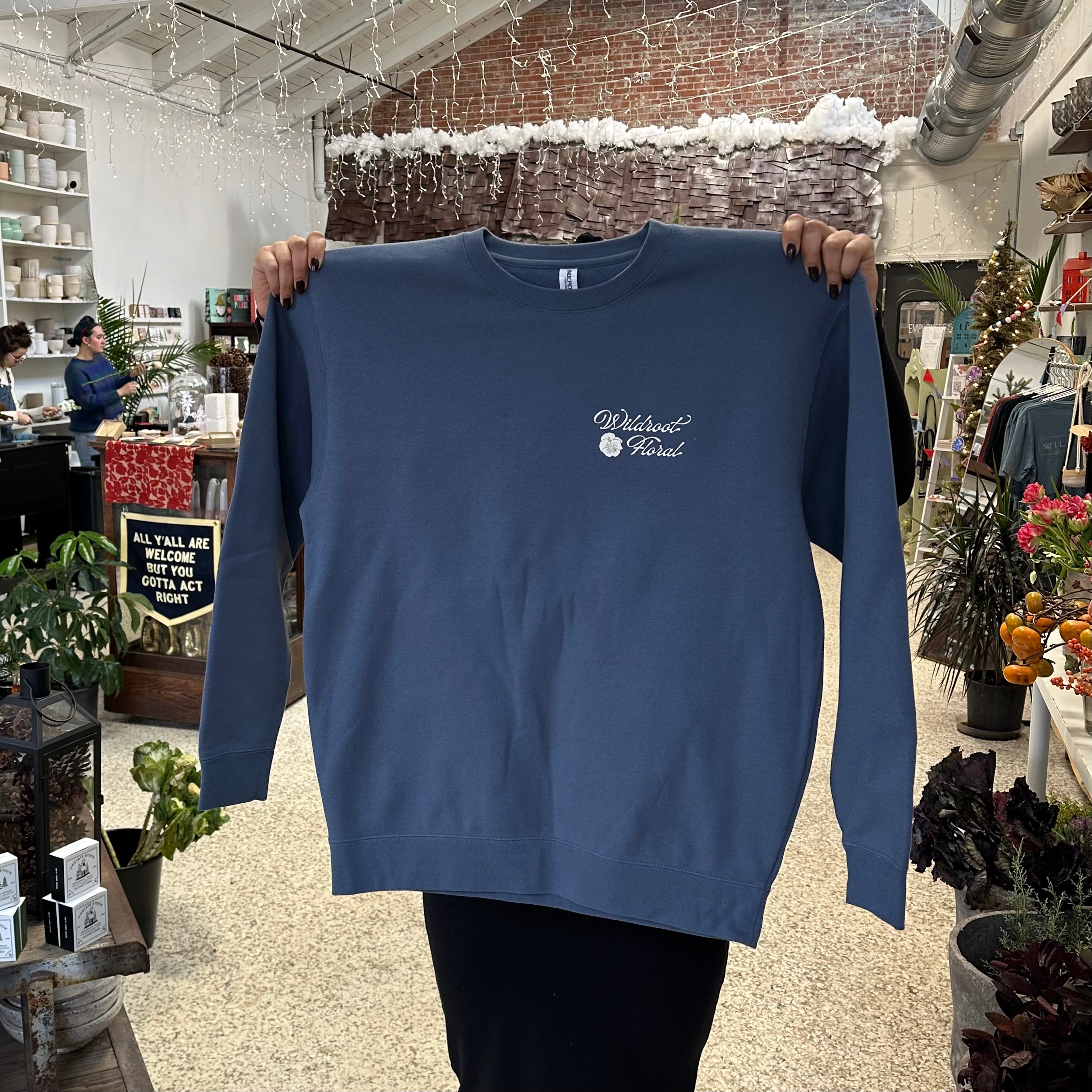 WILDROOT CREWNECK