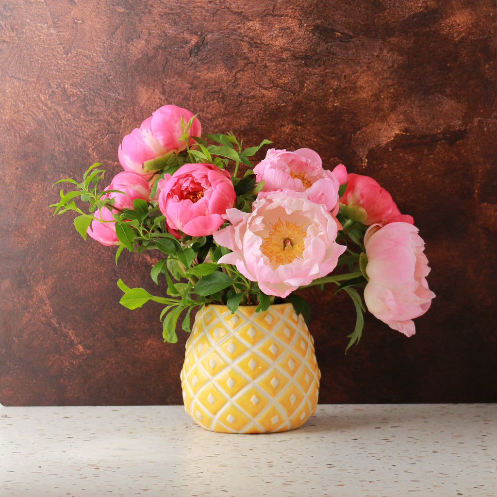 THE PEONY PINEAPPLE