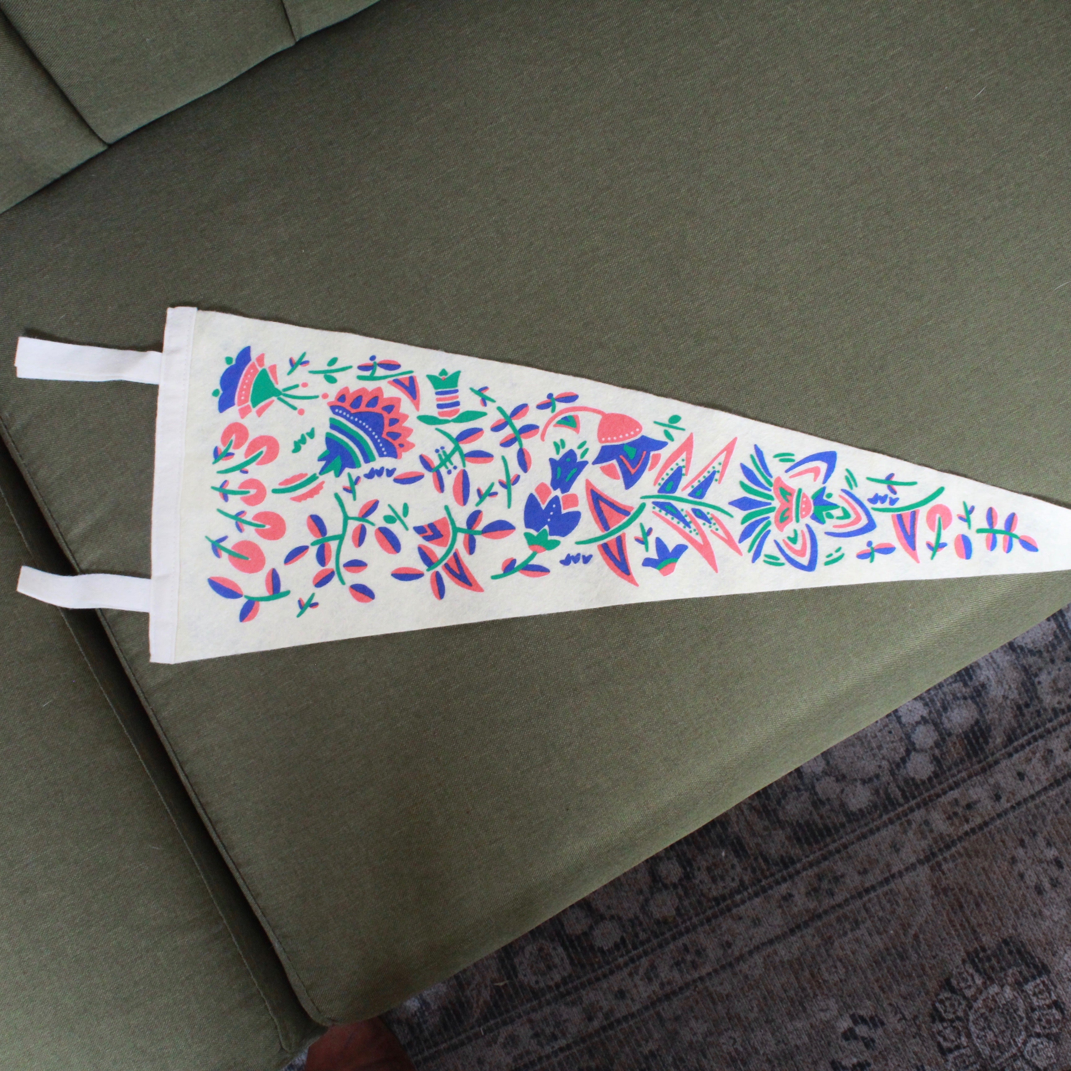 FULL BLOOM PENNANT