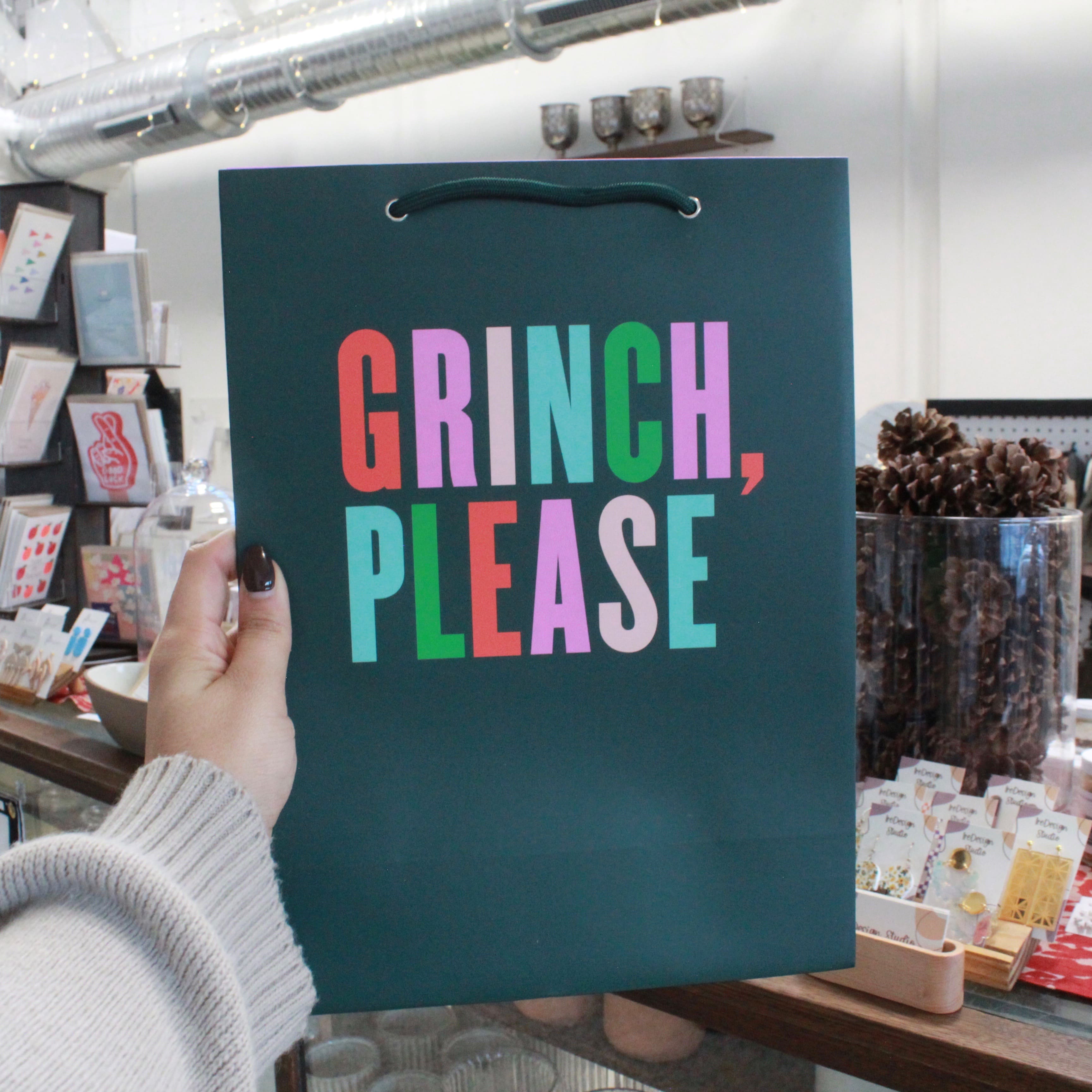 GIFT BAG