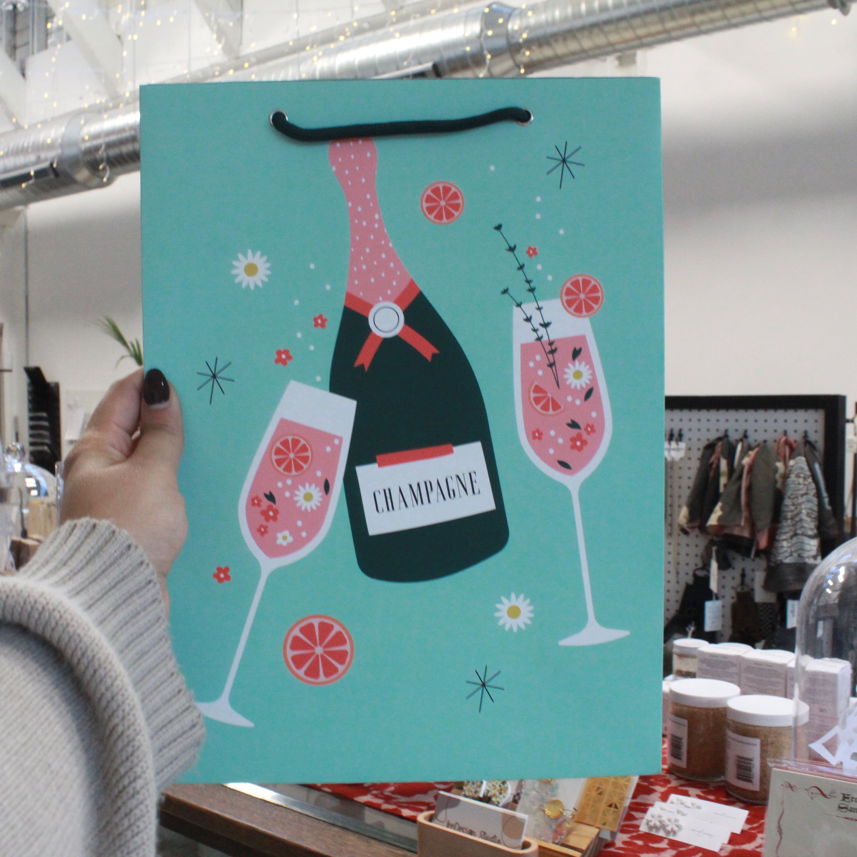 GIFT BAG