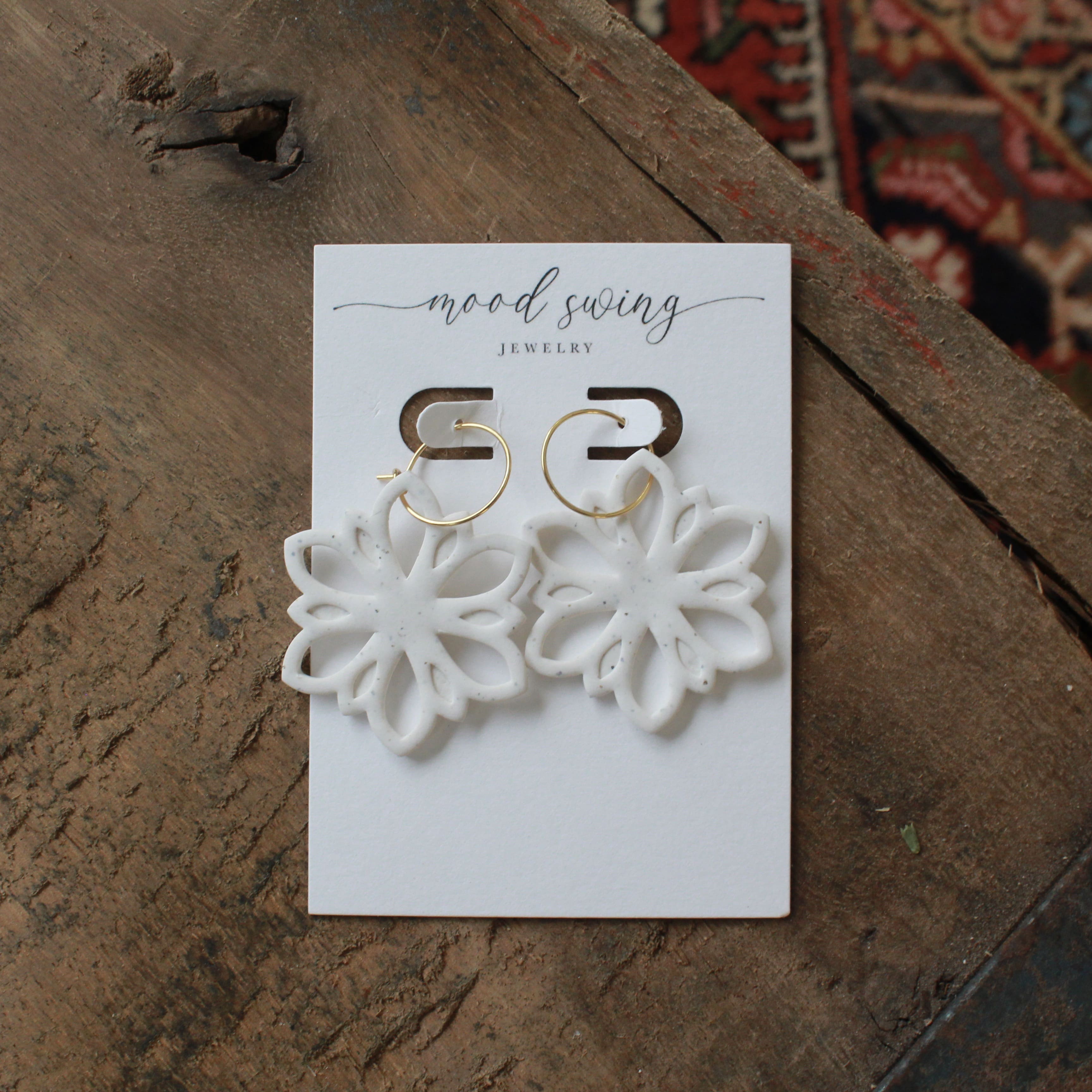 MOOD SWING EARRINGS