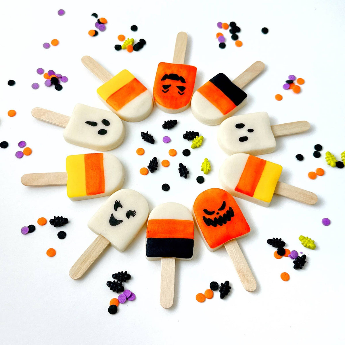 GOURMET MARZIPAN MINI HALLOWEEN POPS
