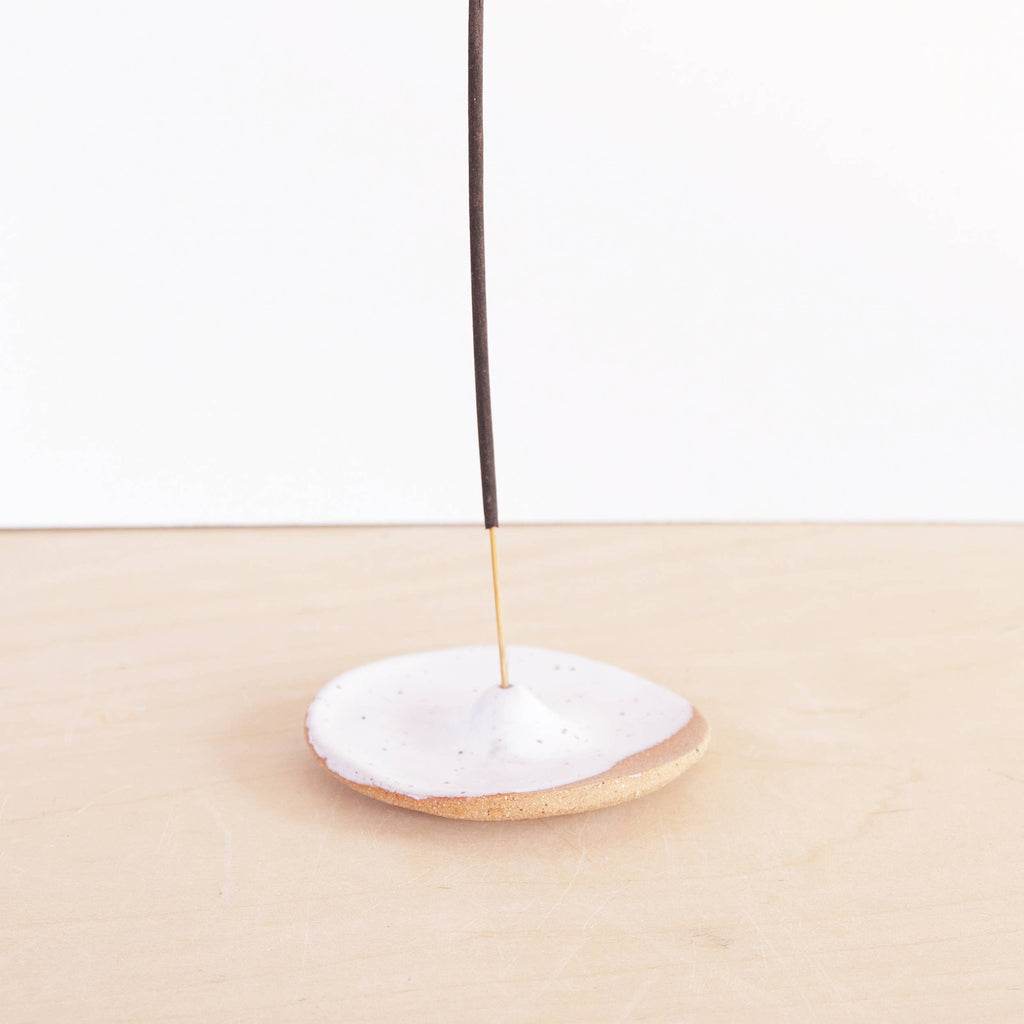 FLOW CERAMIC INCENSE HOLDER