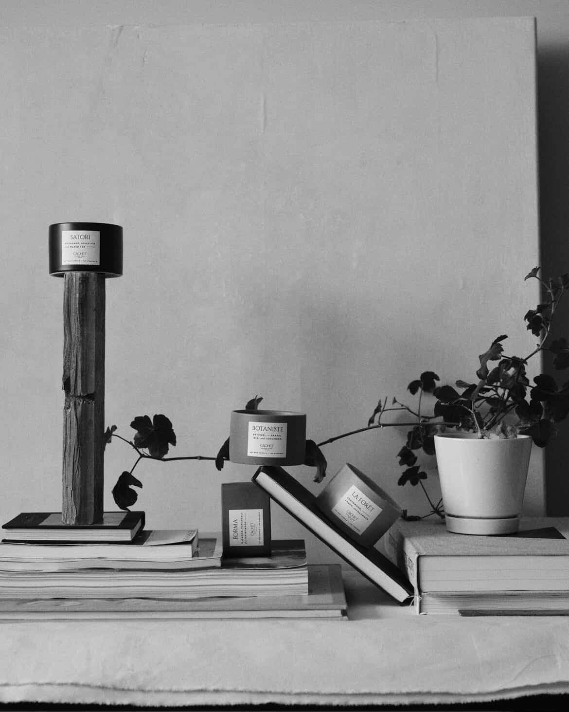 NO. 4 FORMA CHROMA CANDLE