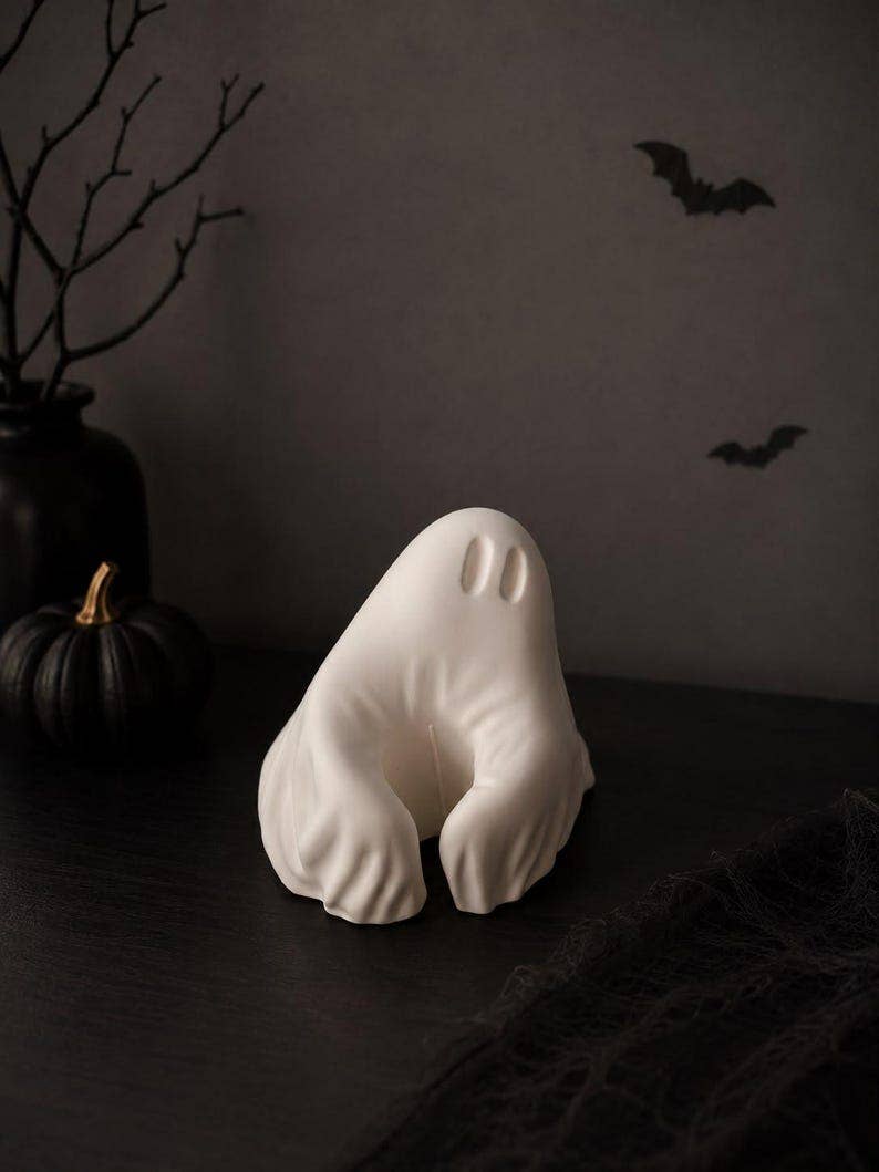 GHOST CANDLE HOLDER