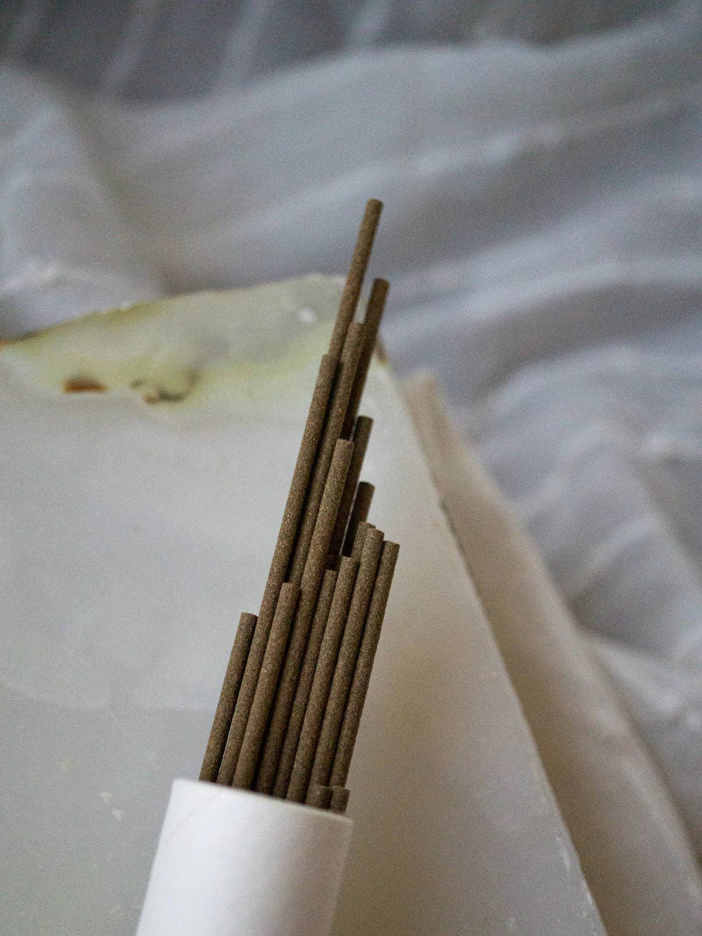MUGWORT INCENSE STICKS