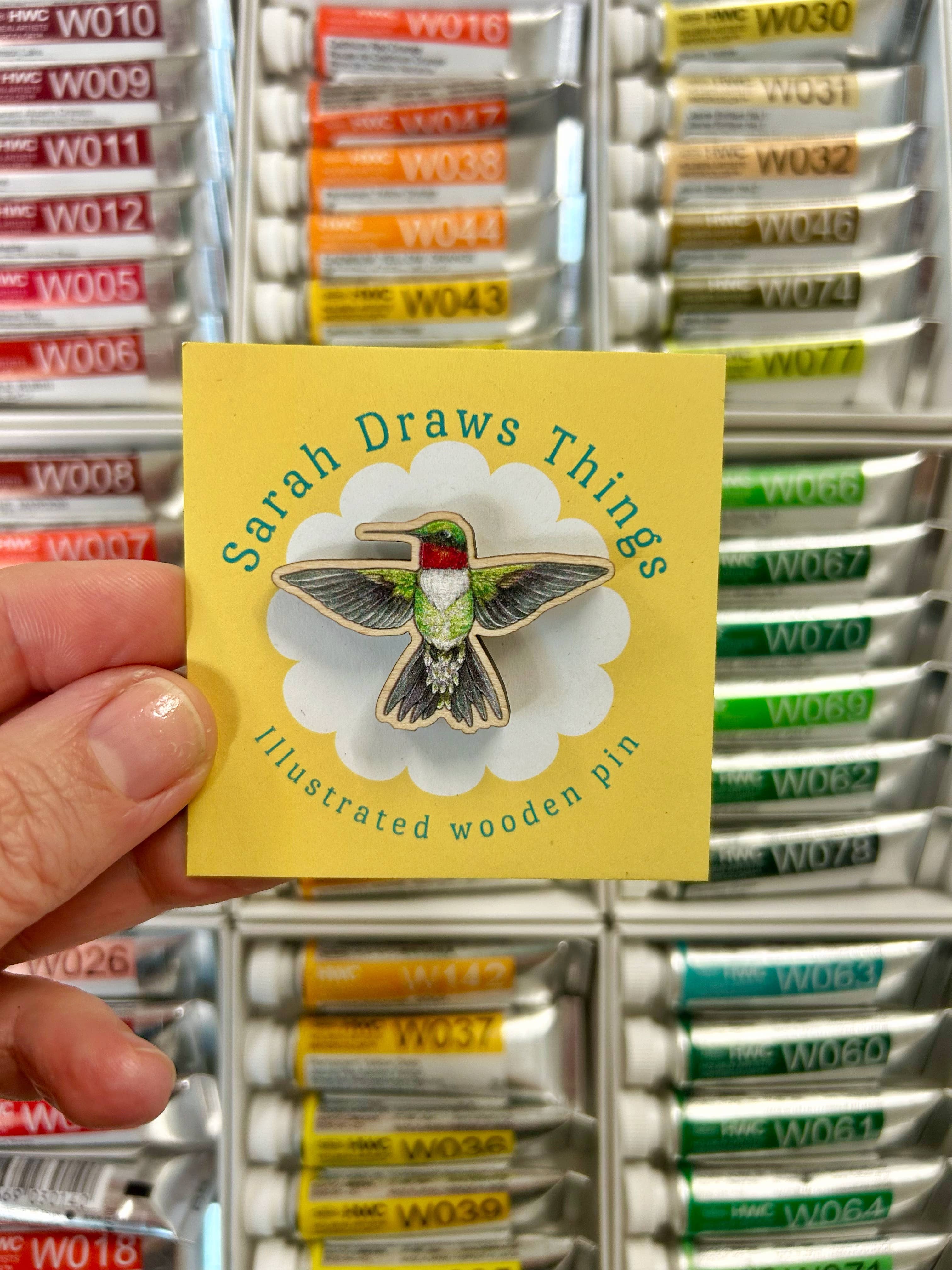 RUBY-THROATED HUMMINGBIRD ILLUSTRATED WOODEN PIN