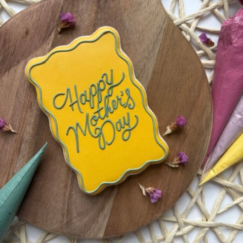 MOLLY BROWN CUTOUT COOKIE (5/10 & 5/11 ONLY)
