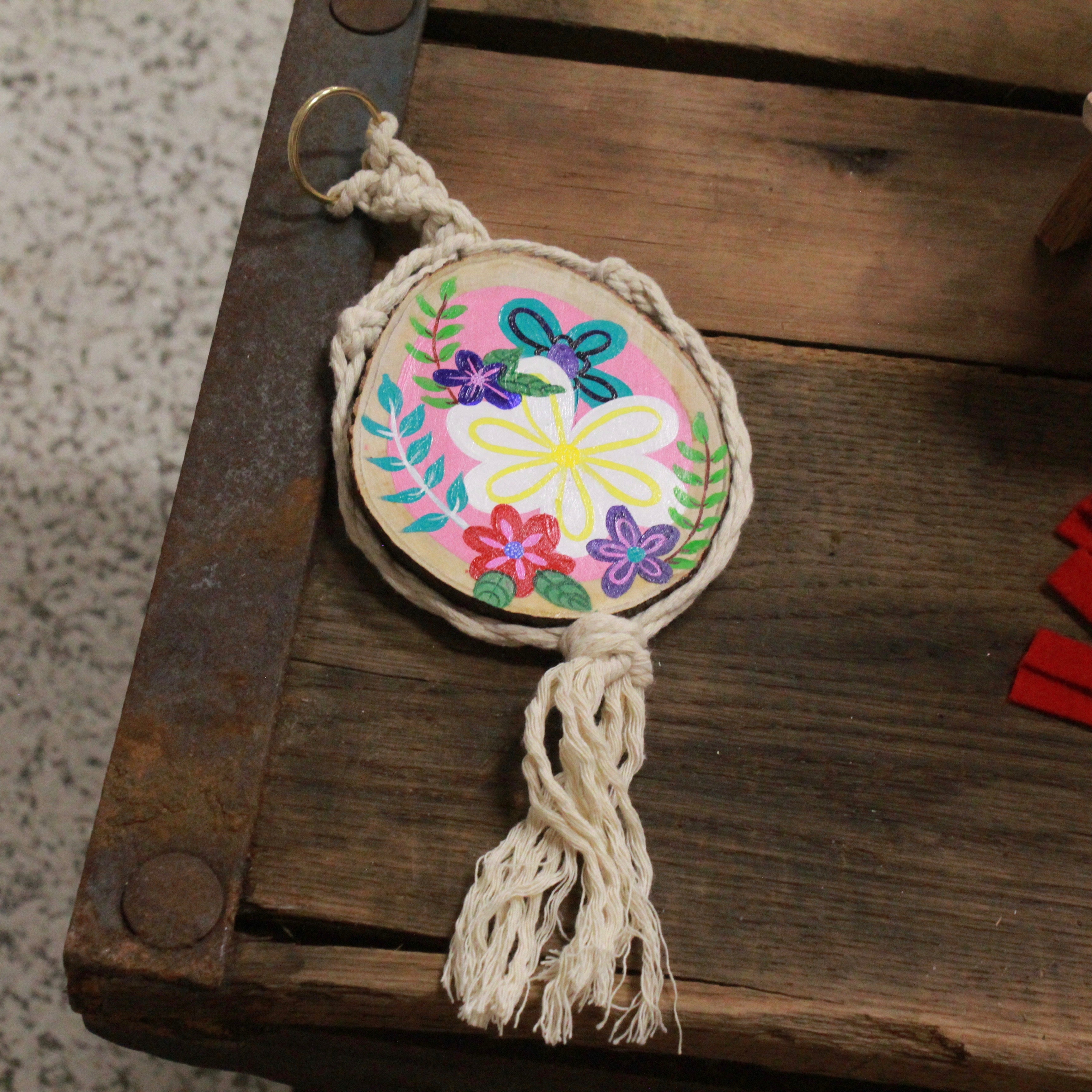 MACRAME WOOD ROUND