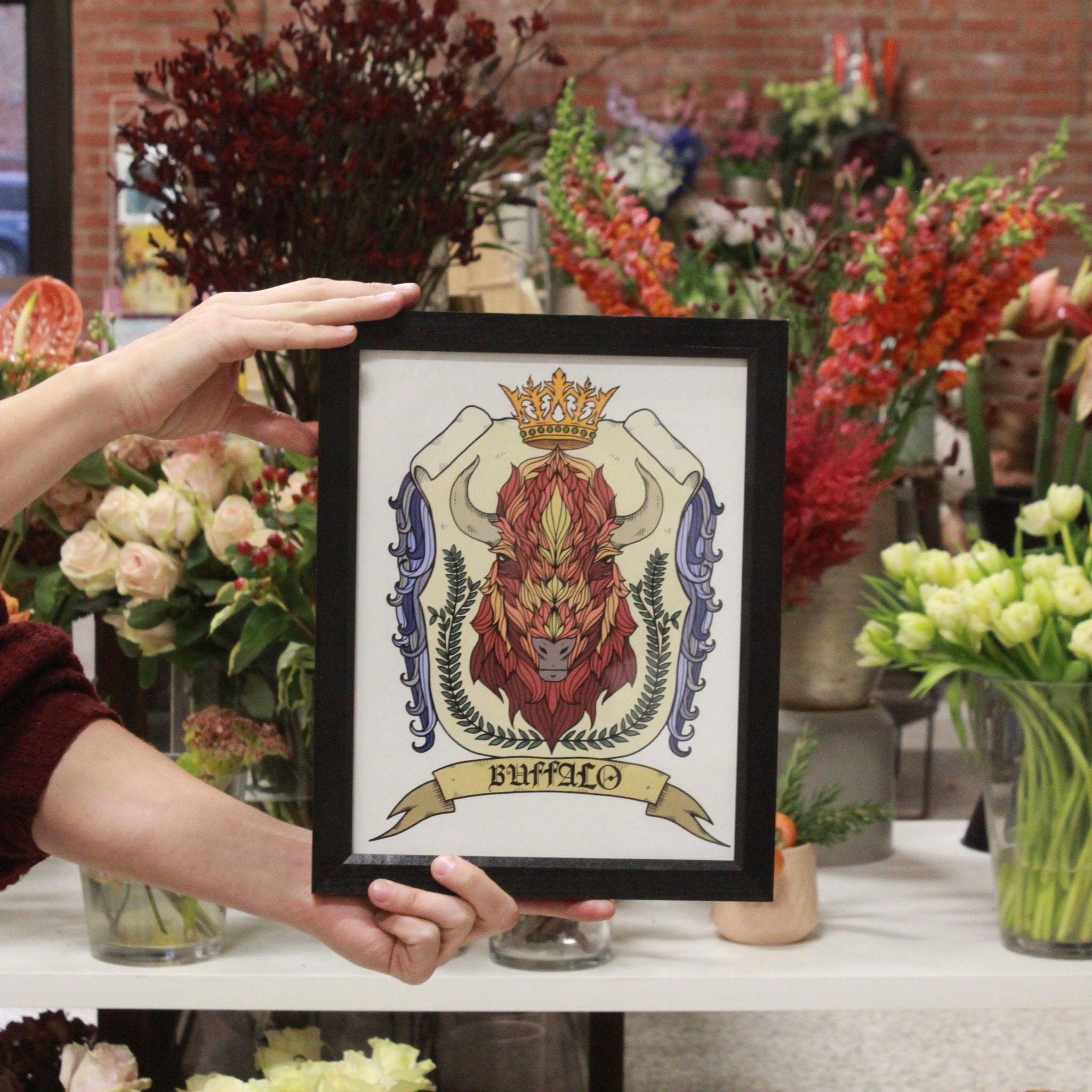 BUFFALO CREST FRAMED PRINT
